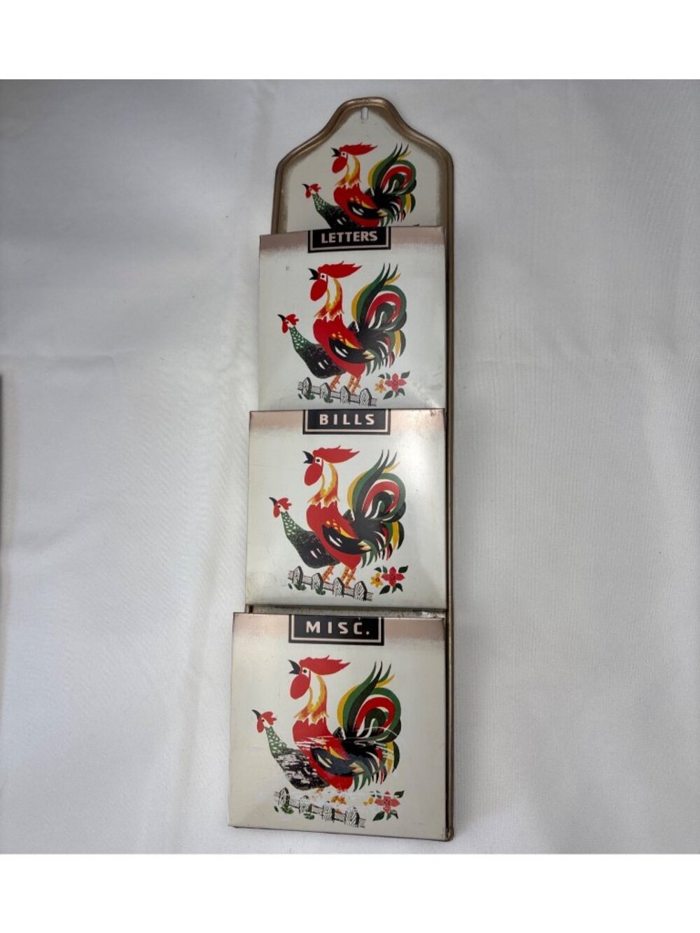 Vintage Tin Metal Rooster Wall Organizer 3 Compartments - Letters Bills Misc - Picture 8 of 12